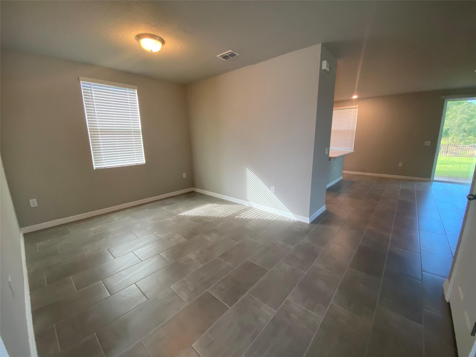 CAGAN CROSSINGS - Residential Lease