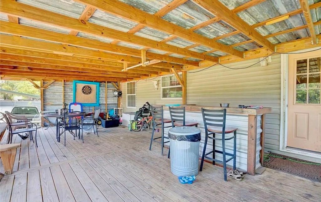 Photo of 201 E Maxanna Blvd, Sebring, FL 33875 (MLS # O6422566)