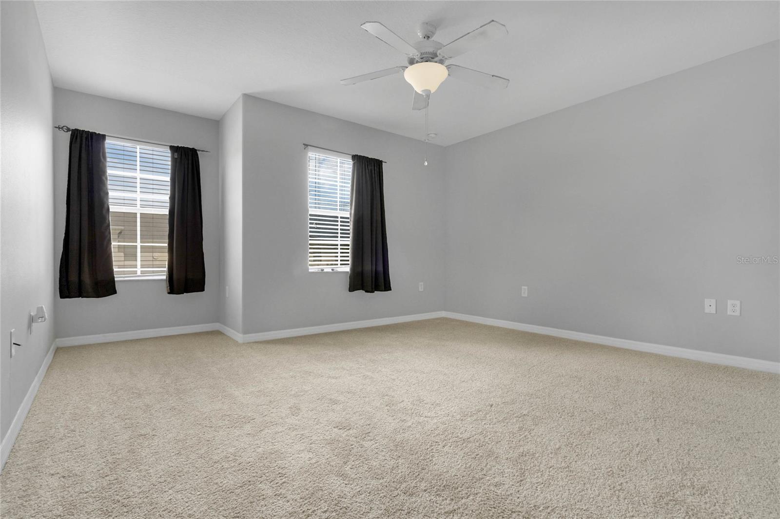 AMBERLEE TWNHMS - Residential Lease