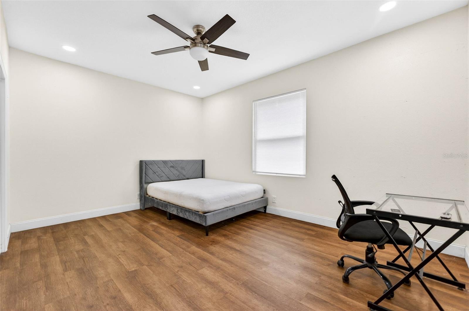 LOCICERO COLUMBIA PARK - Commercial Sale