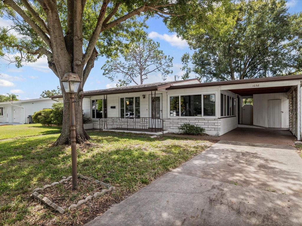 Photo of 1038 53rd Avenue N, St Petersburg, FL 33703 (MLS # W7879366)