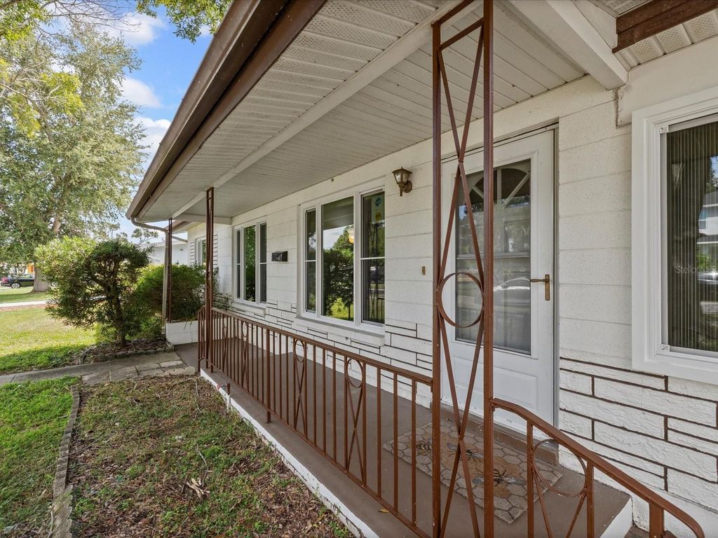Photo of 1038 53rd Avenue N, St Petersburg, FL 33703 (MLS # W7879366)