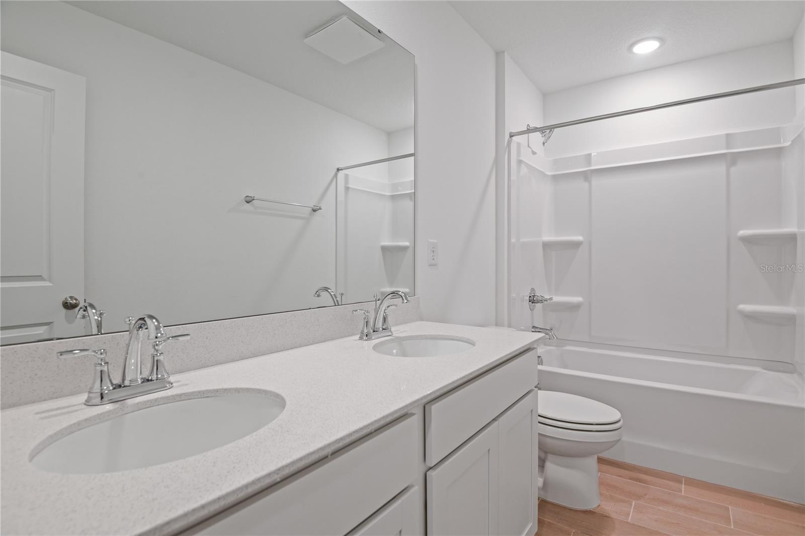 SEASONS AT BELLA VISTA - Residential