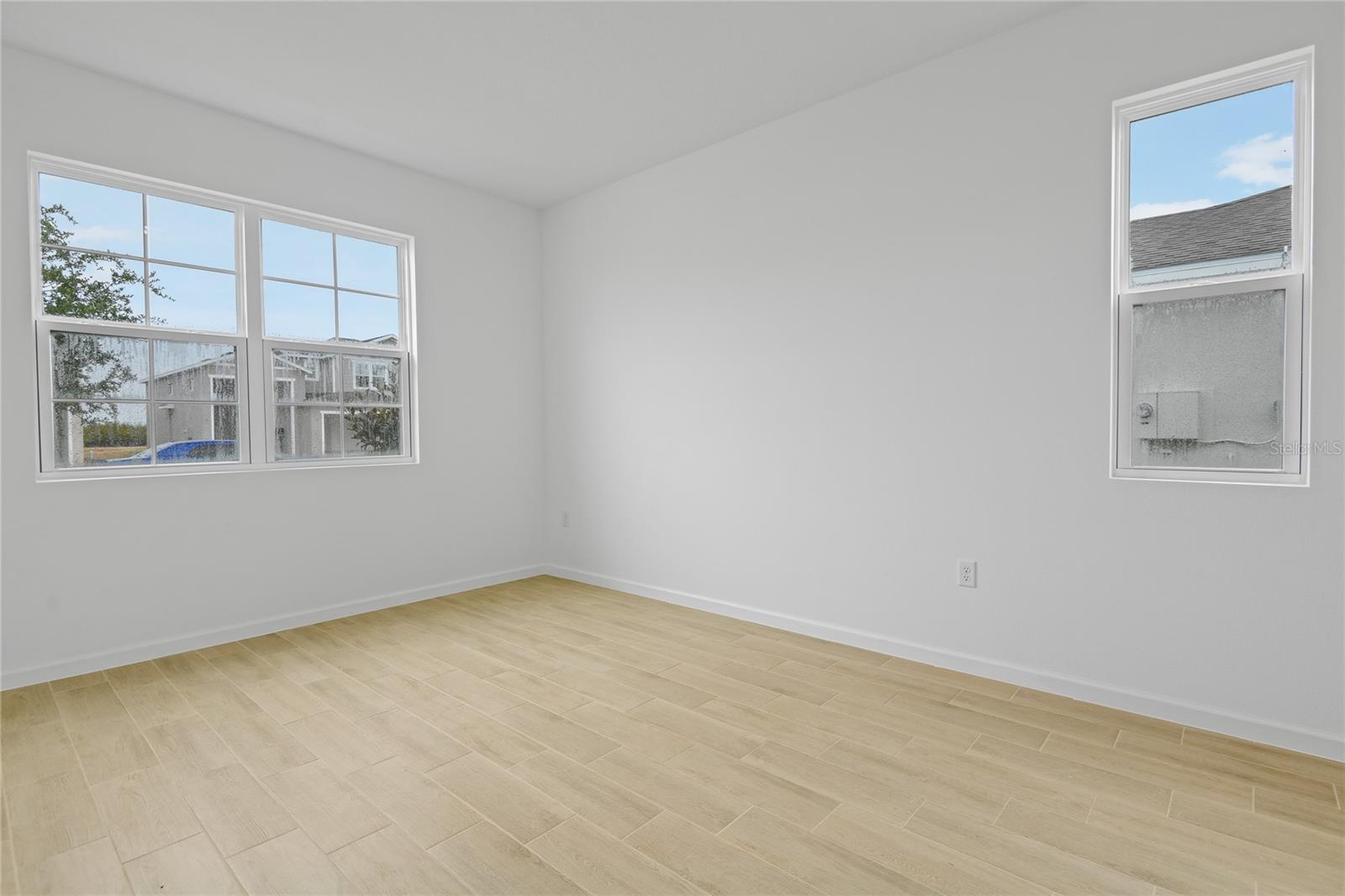 SEASONS AT BELLA VISTA - Residential