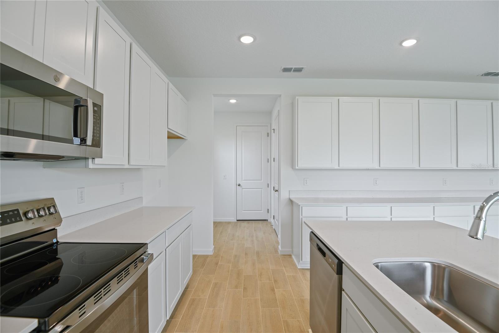 SEASONS AT BELLA VISTA - Residential