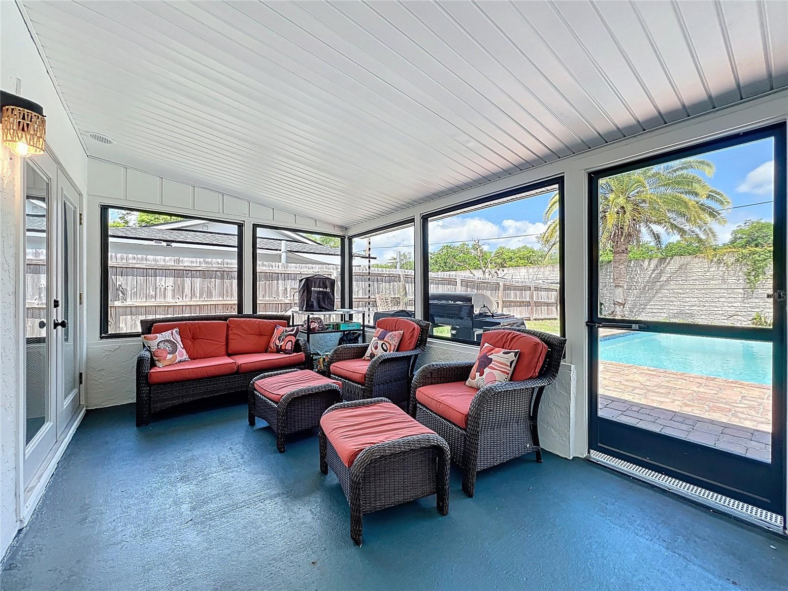 TEALWOOD COVE SECOND ADD - Residential