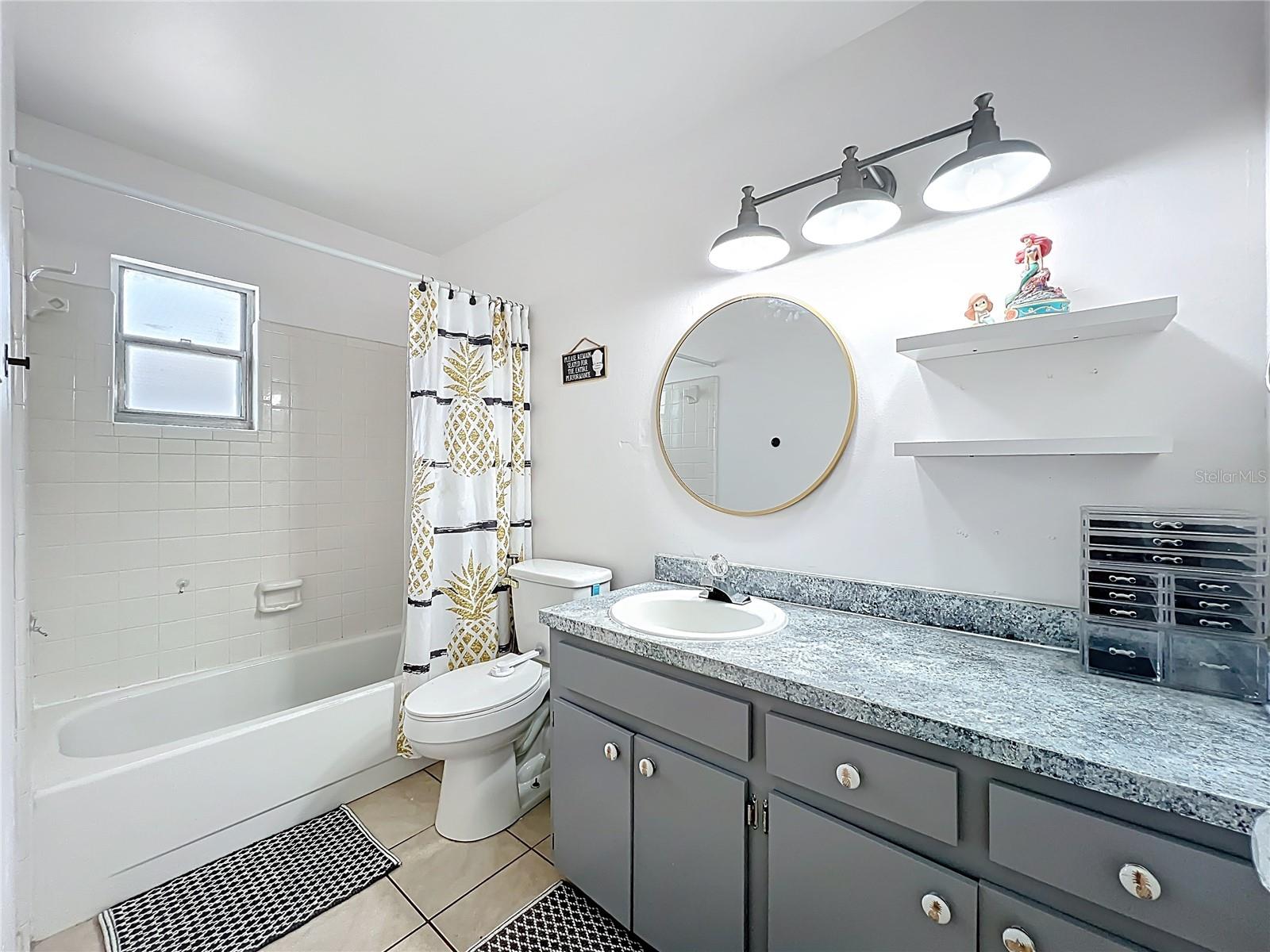 TEALWOOD COVE SECOND ADD - Residential