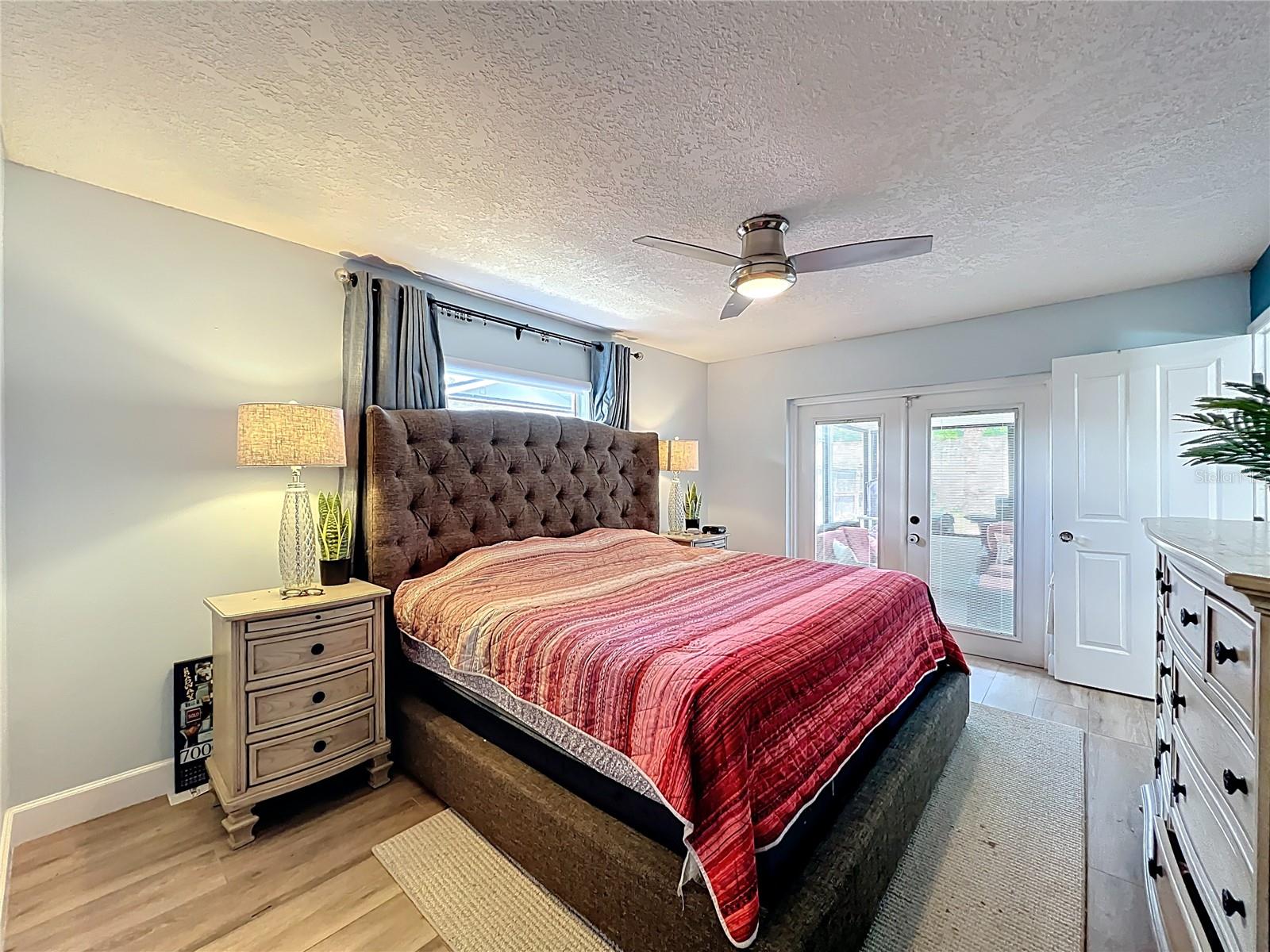 TEALWOOD COVE SECOND ADD - Residential