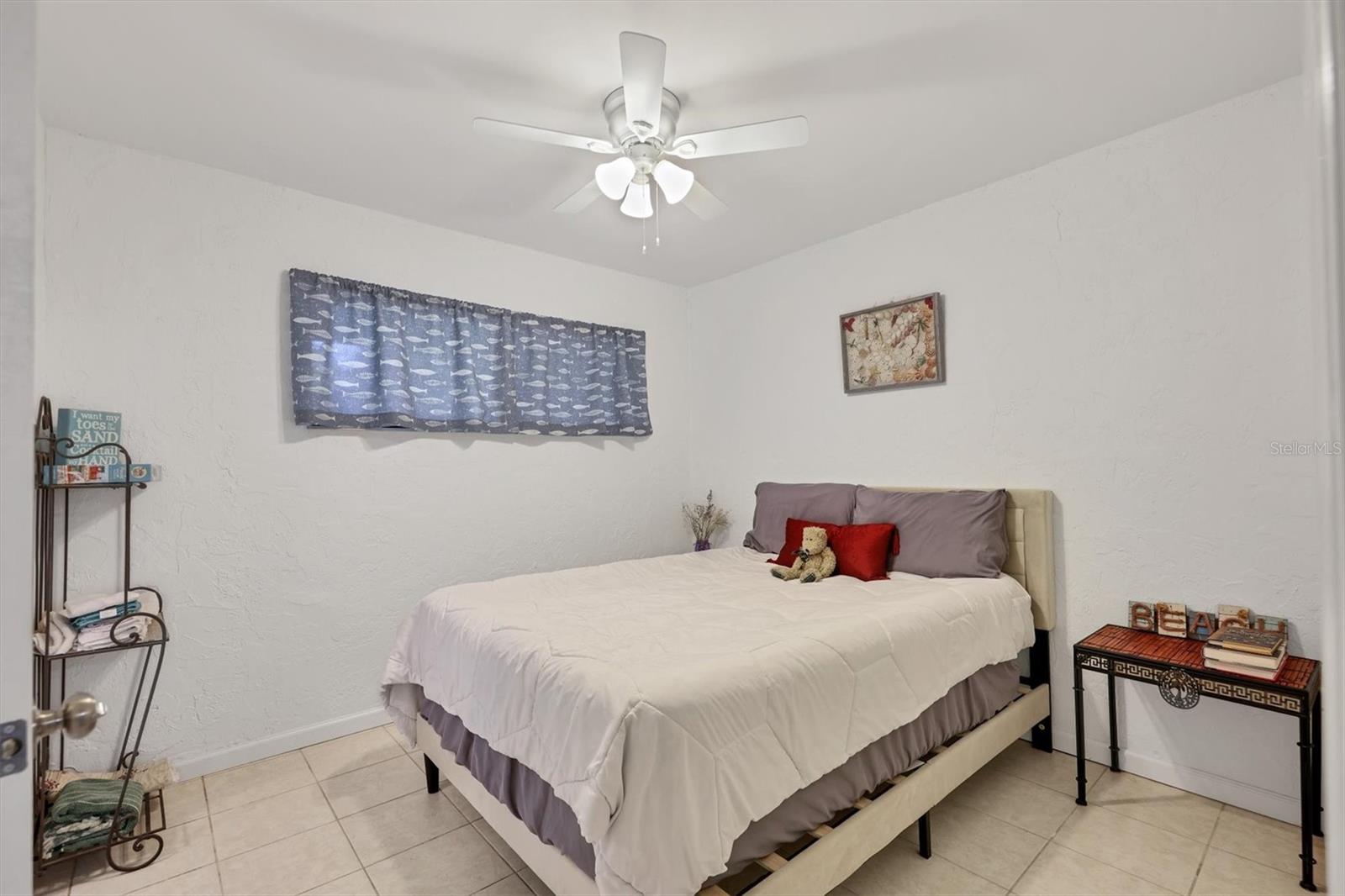 MIDNIGHT SEA - Residential