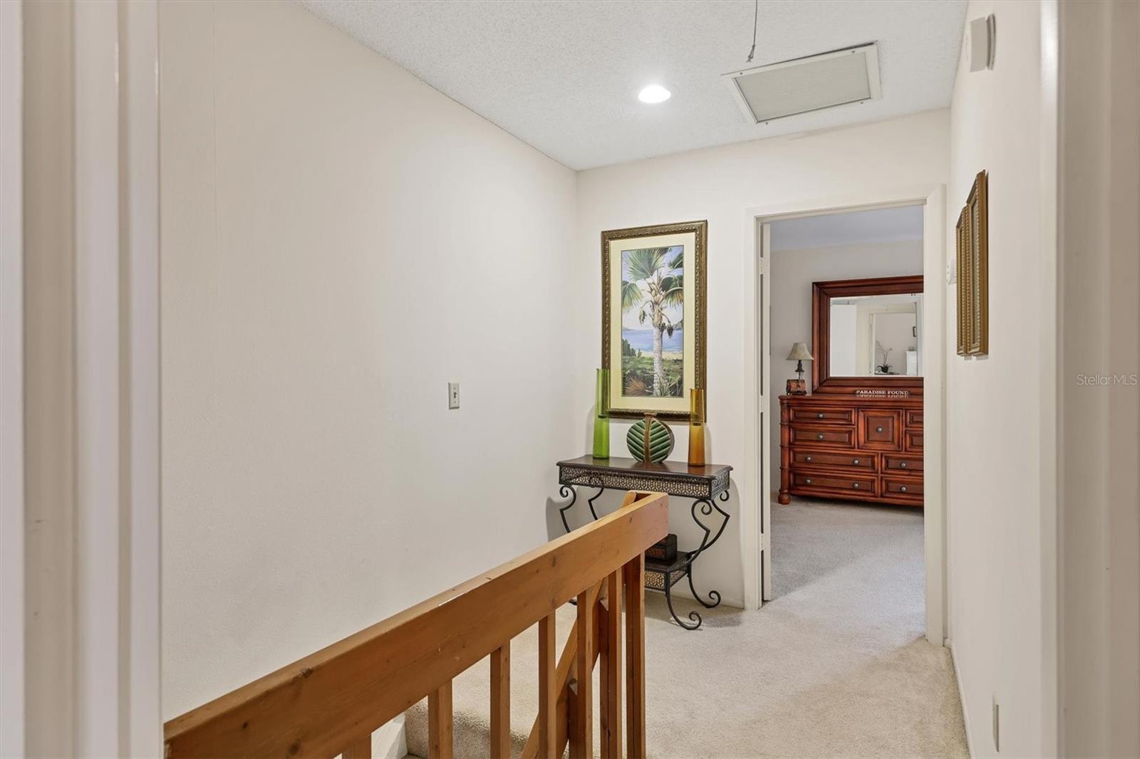 MIDNIGHT SEA - Residential