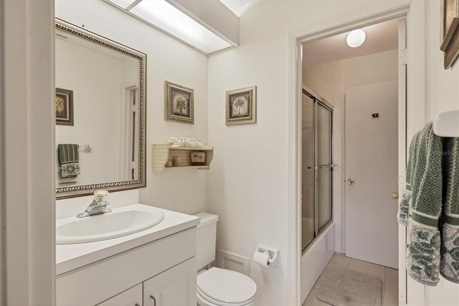 MIDNIGHT SEA - Residential