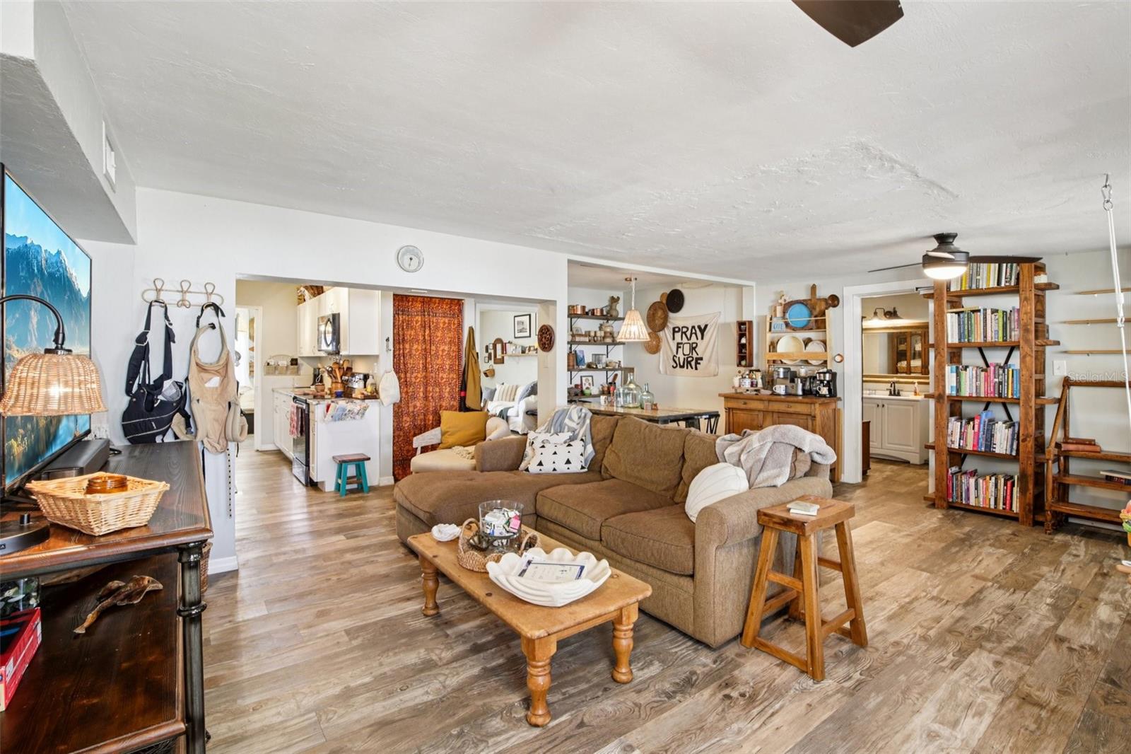 CRESCENT HEIGHTS RESUBDIVIDED - Residential