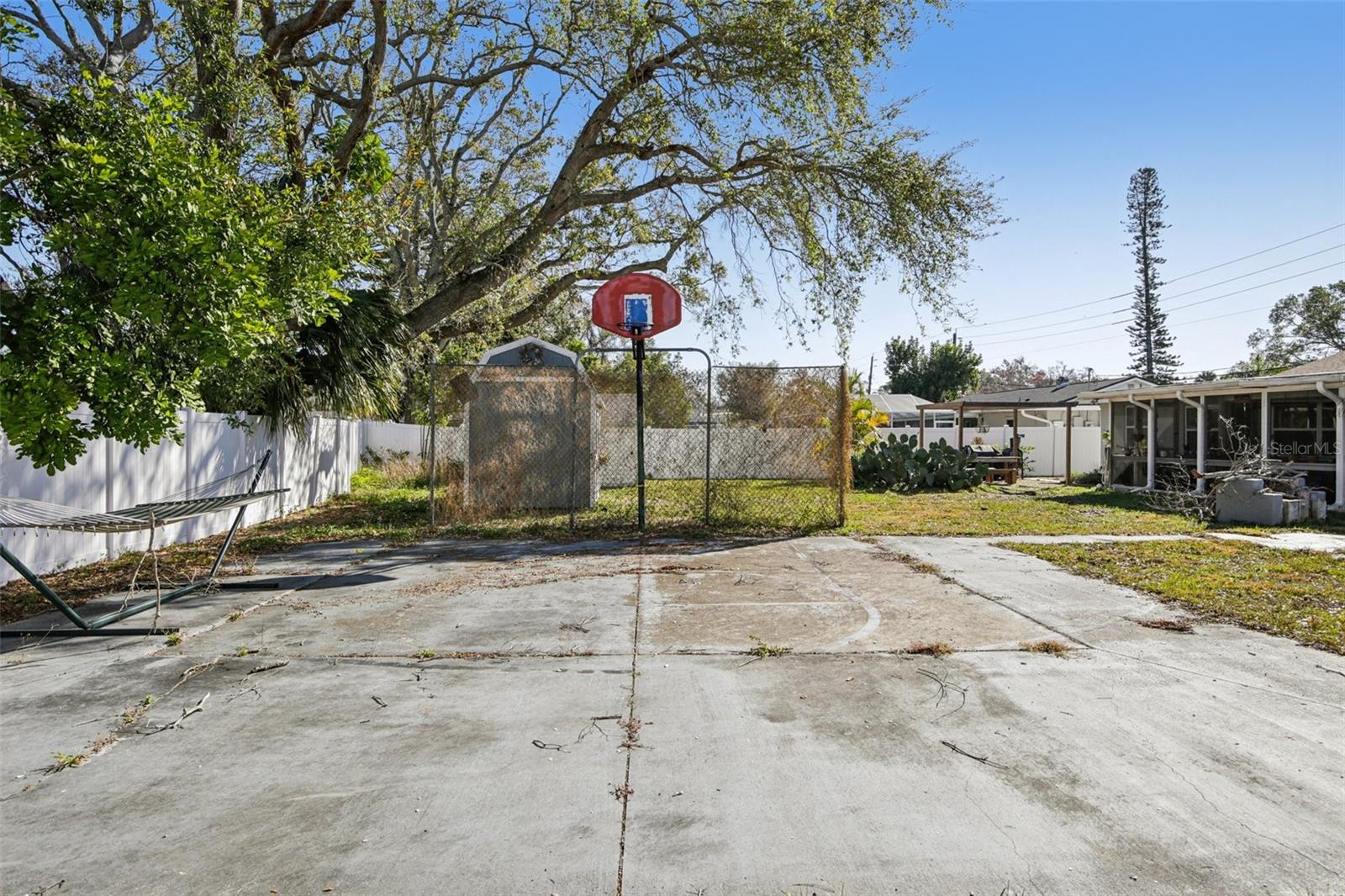 CRESCENT HEIGHTS RESUBDIVIDED - Residential