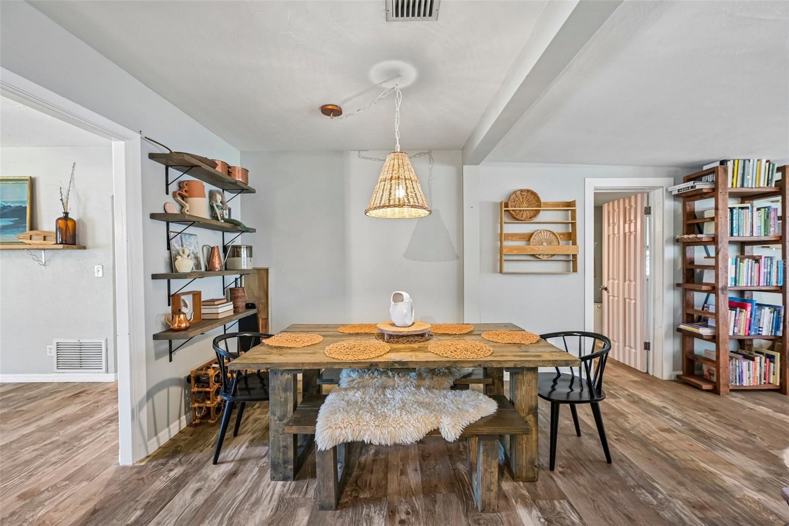 CRESCENT HEIGHTS RESUBDIVIDED - Residential