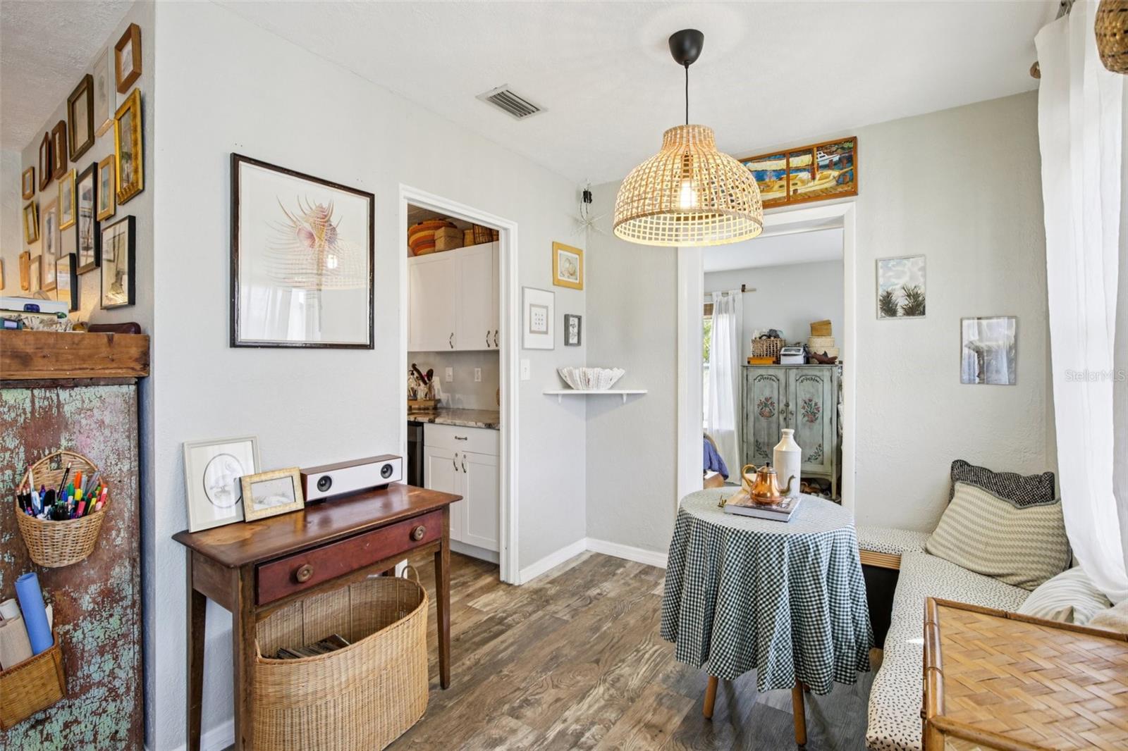 CRESCENT HEIGHTS RESUBDIVIDED - Residential