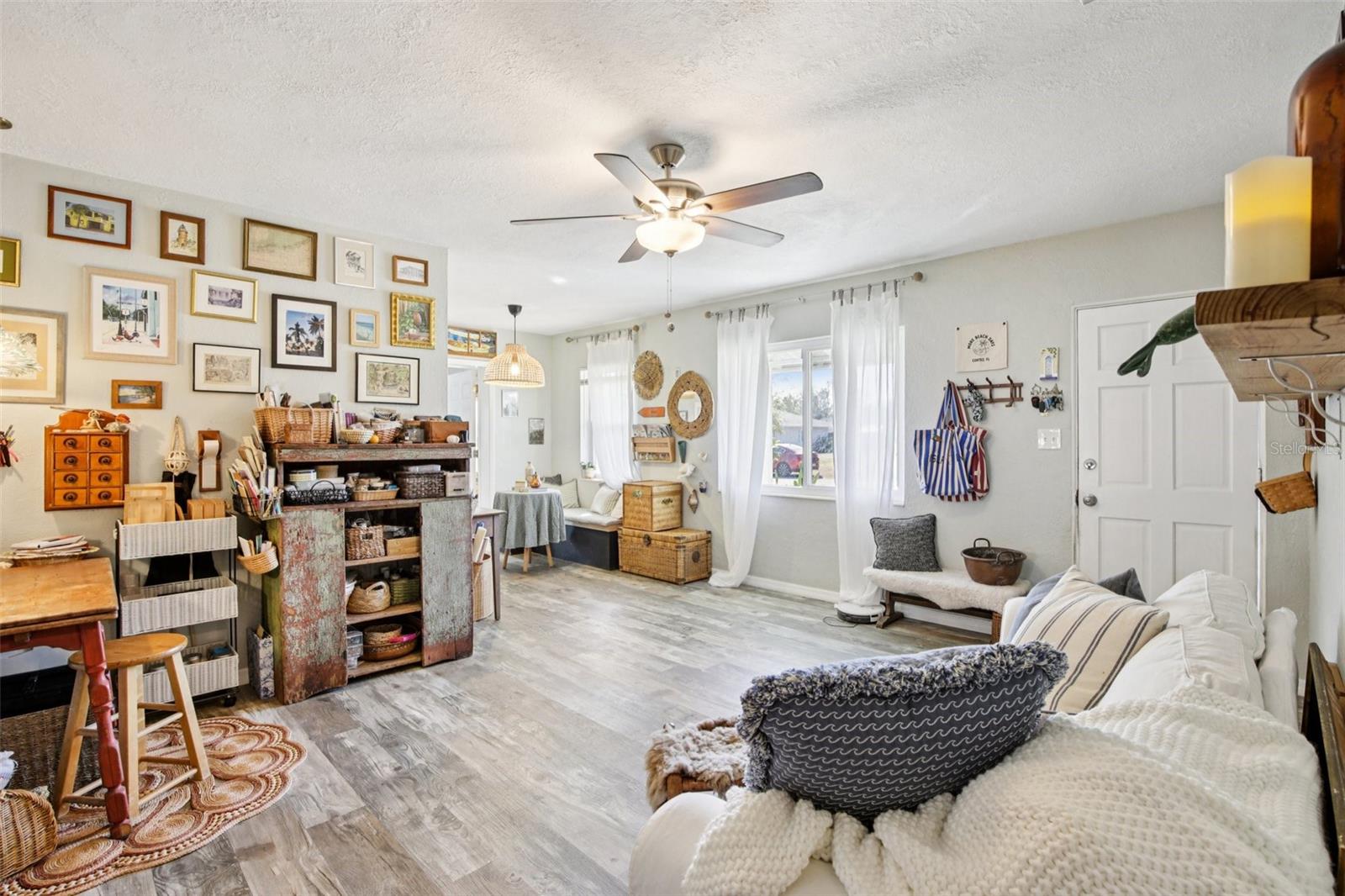 CRESCENT HEIGHTS RESUBDIVIDED - Residential