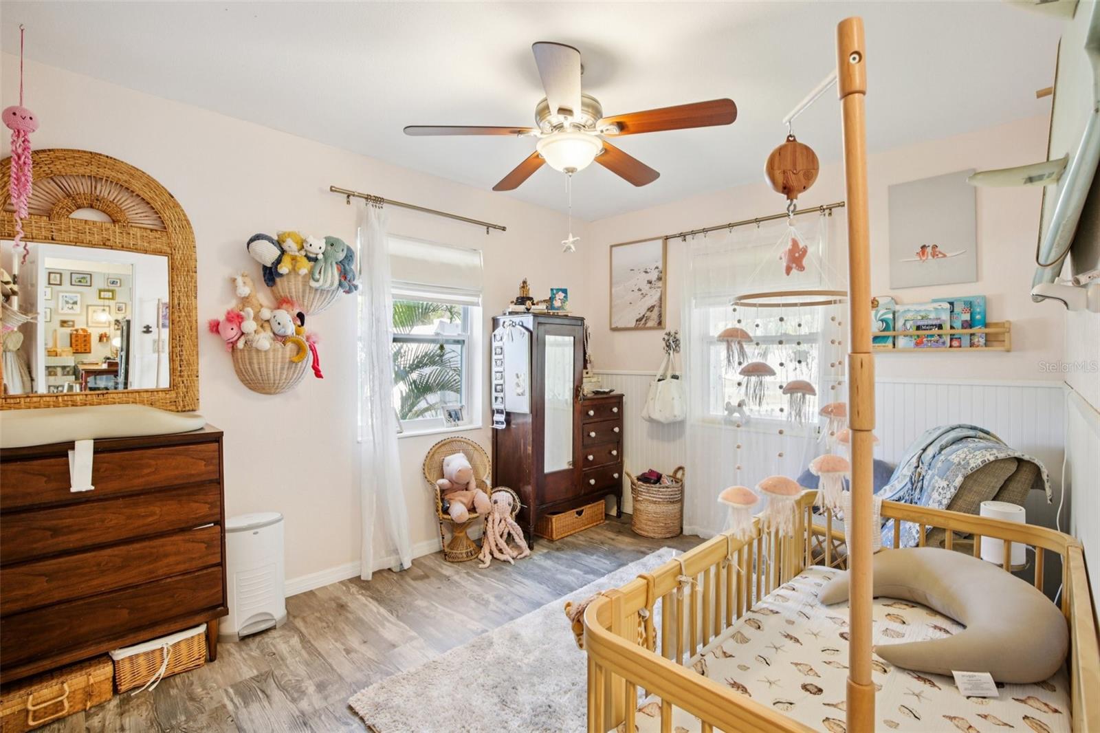 CRESCENT HEIGHTS RESUBDIVIDED - Residential