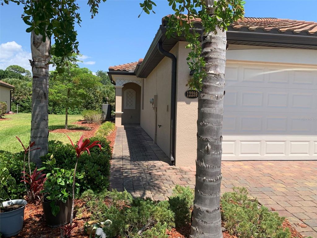 Photo of 12259 Amica Loop, Venice, FL 34293 (MLS # D6147433)