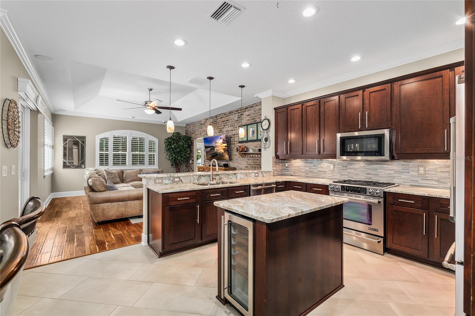 FISHHAWK RANCH PH 2 PARCEL H - Residential