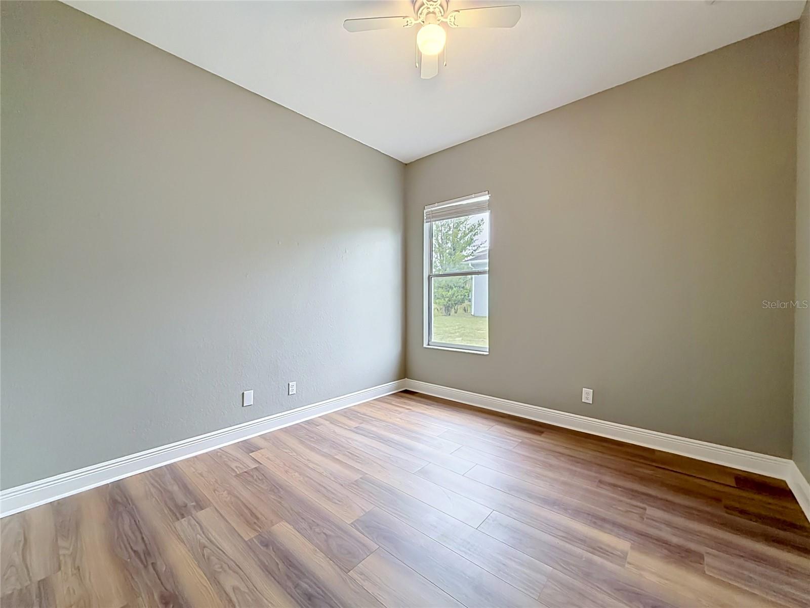 SUNSET GROVES UNIT 03 - Residential