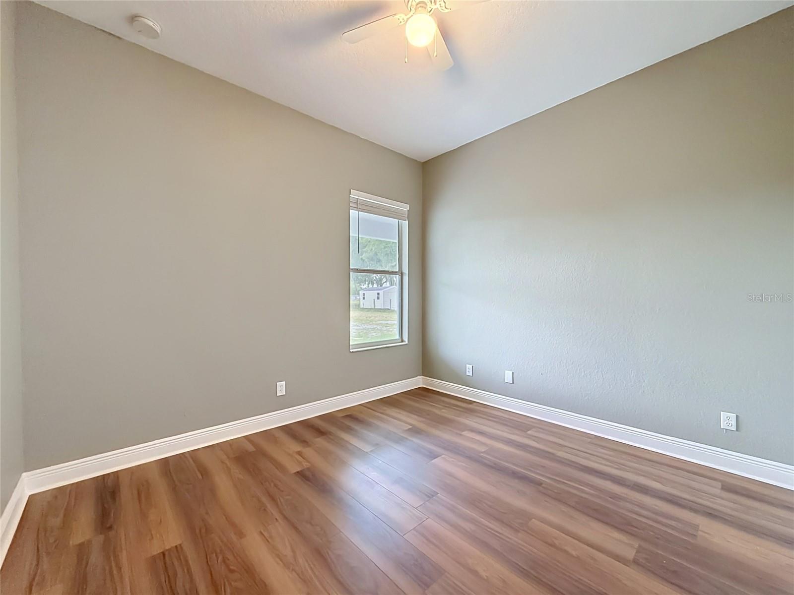 SUNSET GROVES UNIT 03 - Residential