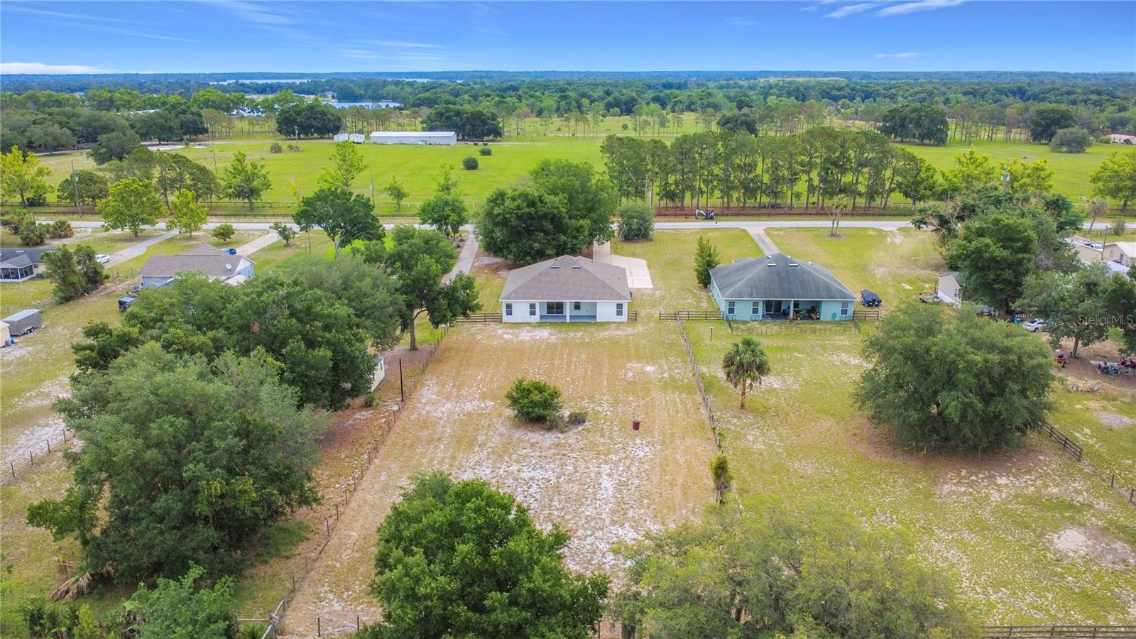 SUNSET GROVES UNIT 03 - Residential
