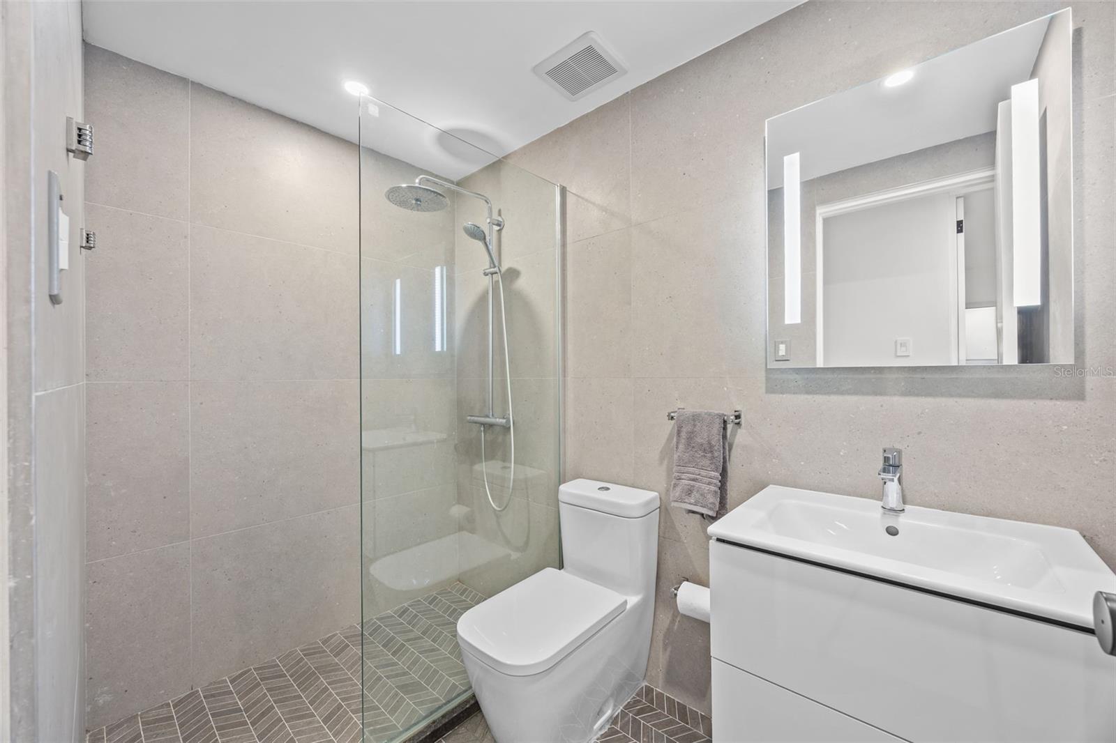 CONDADO CLASSIC - Residential