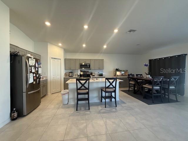 RANCHES/LK MCLEOD II - Residential