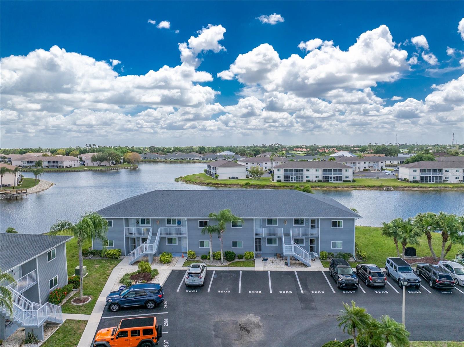 EGRET POINTE CONDO PH 02 - Residential