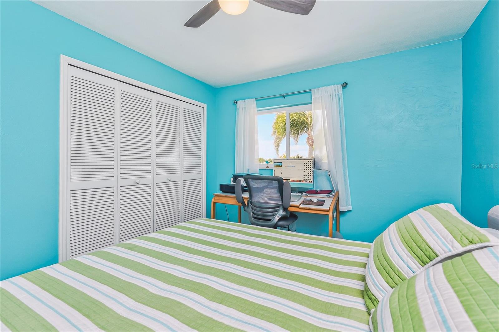 EGRET POINTE CONDO PH 02 - Residential