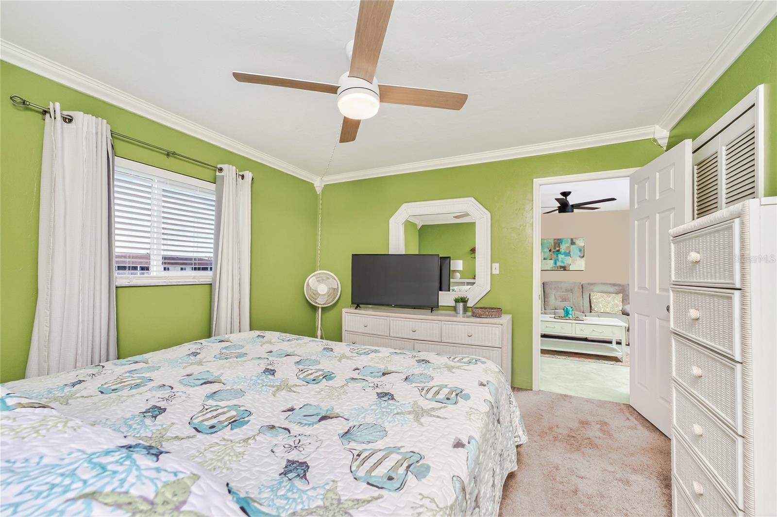 EGRET POINTE CONDO PH 02 - Residential