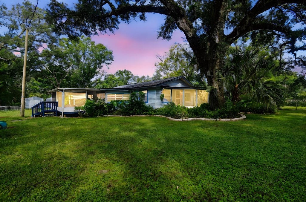 Photo of 4220 Lakewood Drive, Seffner, FL 33584 (MLS # TB8427888)