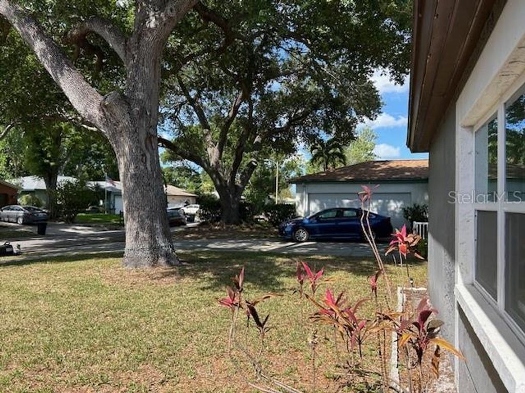 Photo of 6427 109th Avenue N, Pinellas Park, FL 33782 (MLS # TB8500459)