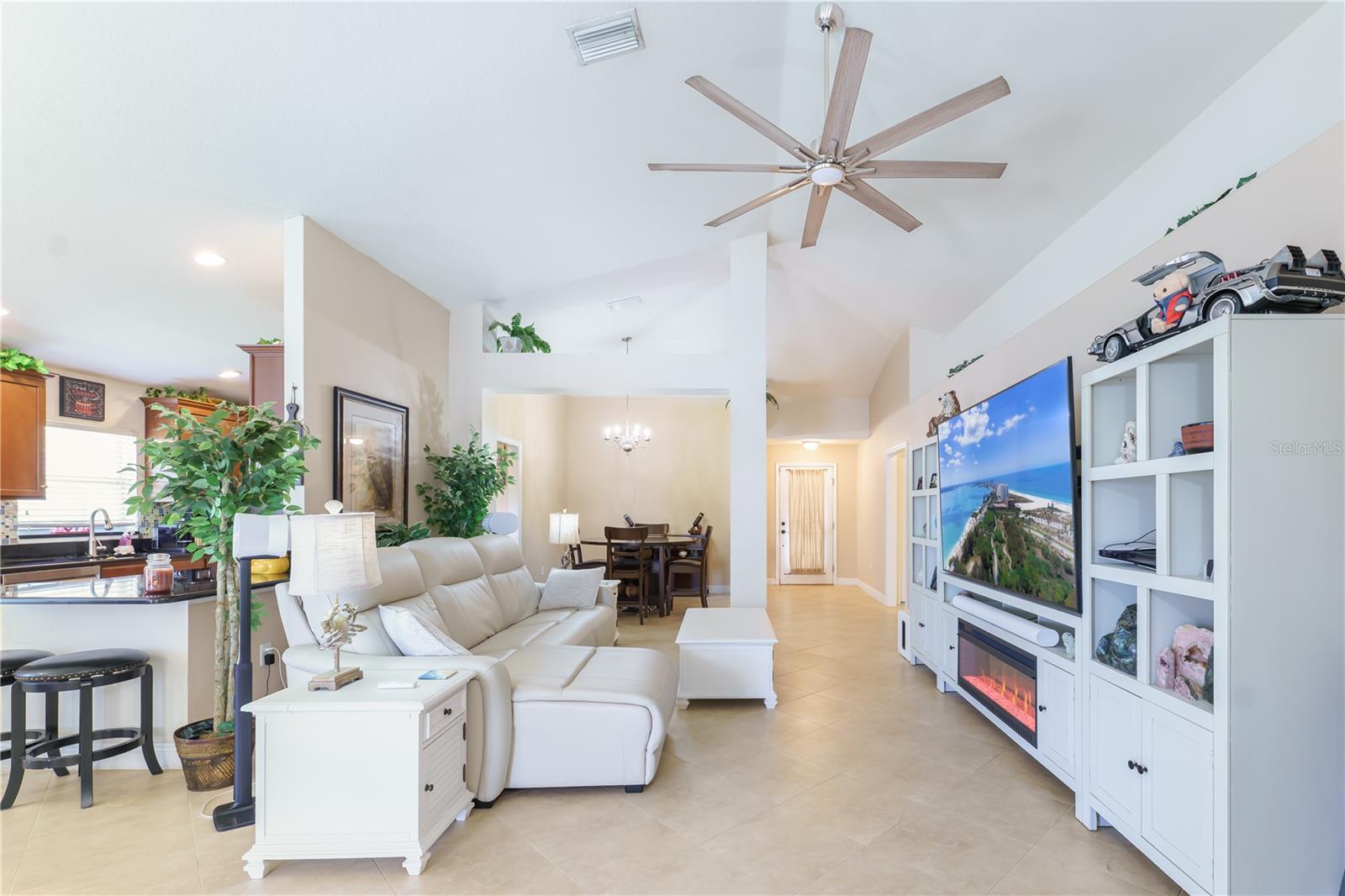 AYERSWORTH GLEN - Residential