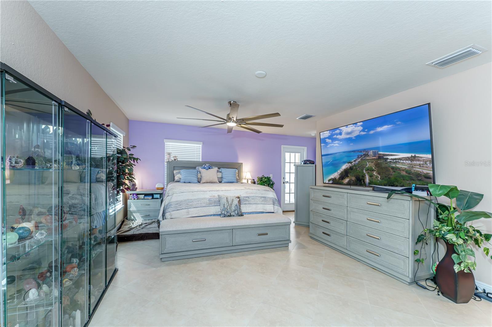 AYERSWORTH GLEN - Residential