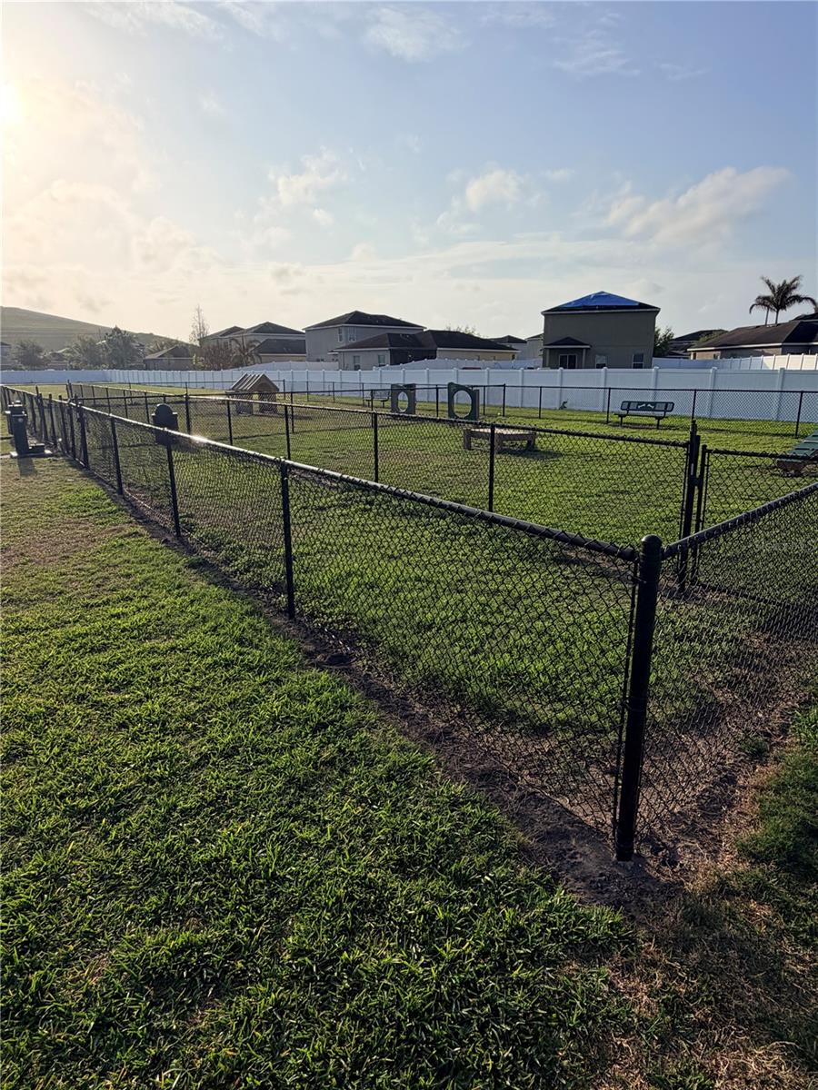 AYERSWORTH GLEN - Residential