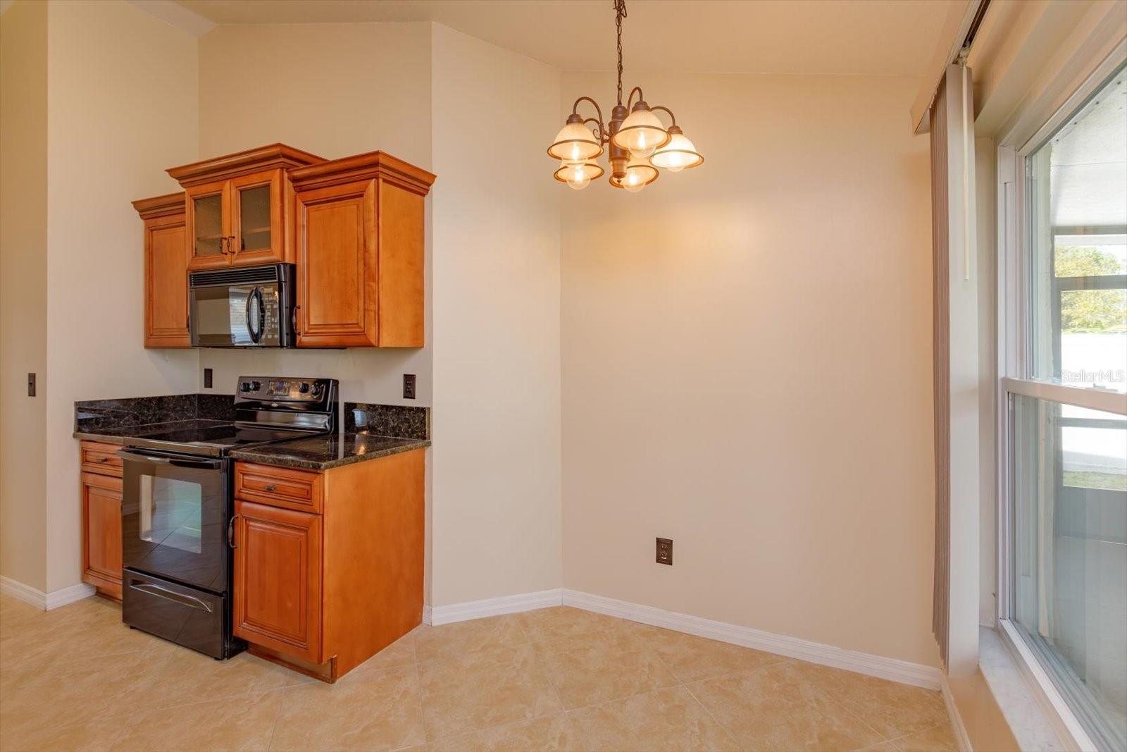 HUNTERS TRACE - Residential Lease