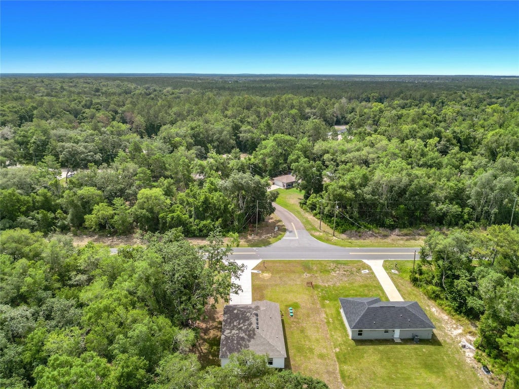 Photo of 50 Bay Road, Ocklawaha, FL 32179 (MLS # G5114036)
