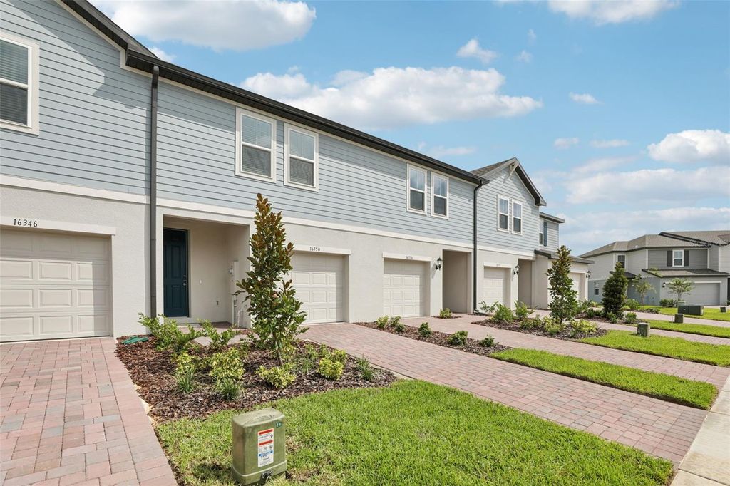 Photo of 16350 Bird Of Paradise Avenue, Clermont, FL 34714 (MLS # O6407842)