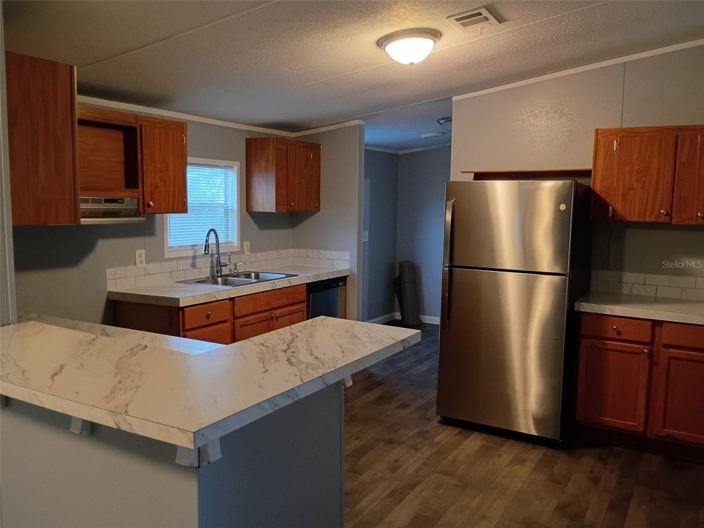 Photo of 7715 Glen Meadow Drive, Lakeland, FL 33810 (MLS # B4902391)