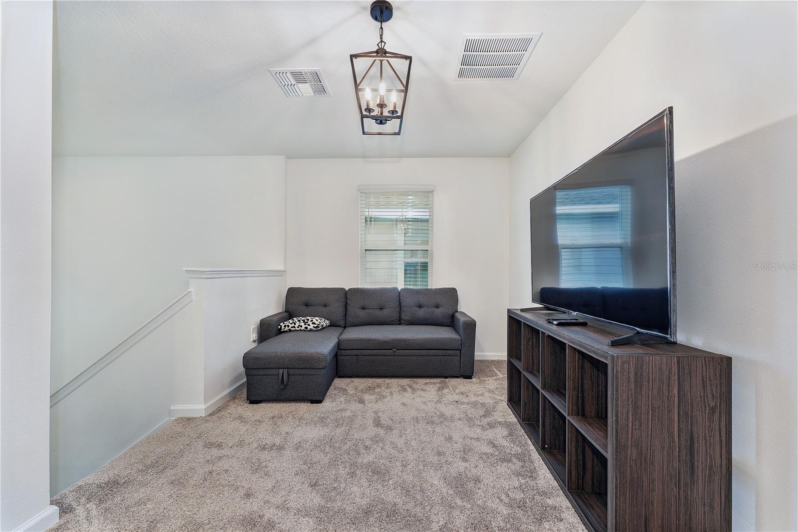 RANCHES/LK MCLEOD II - Residential Lease