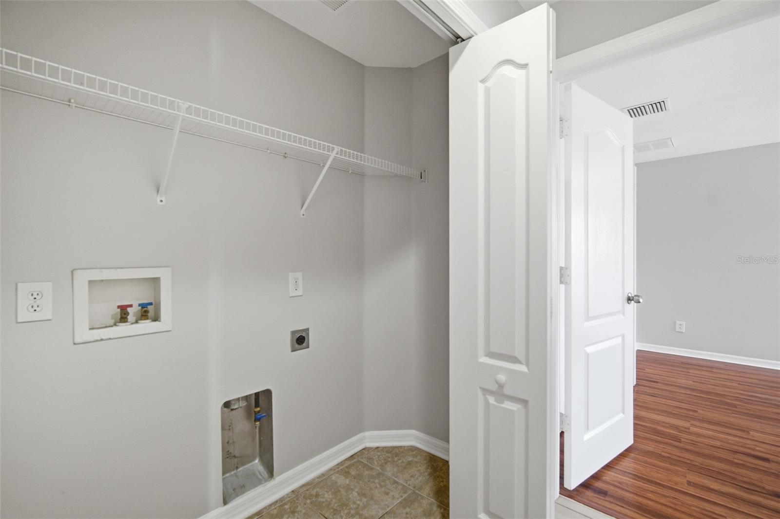 AVELAR CREEK NORTH - Residential