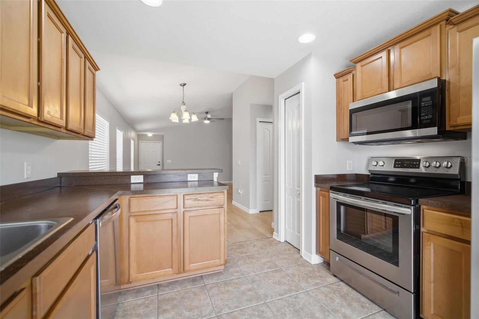 AVELAR CREEK NORTH - Residential