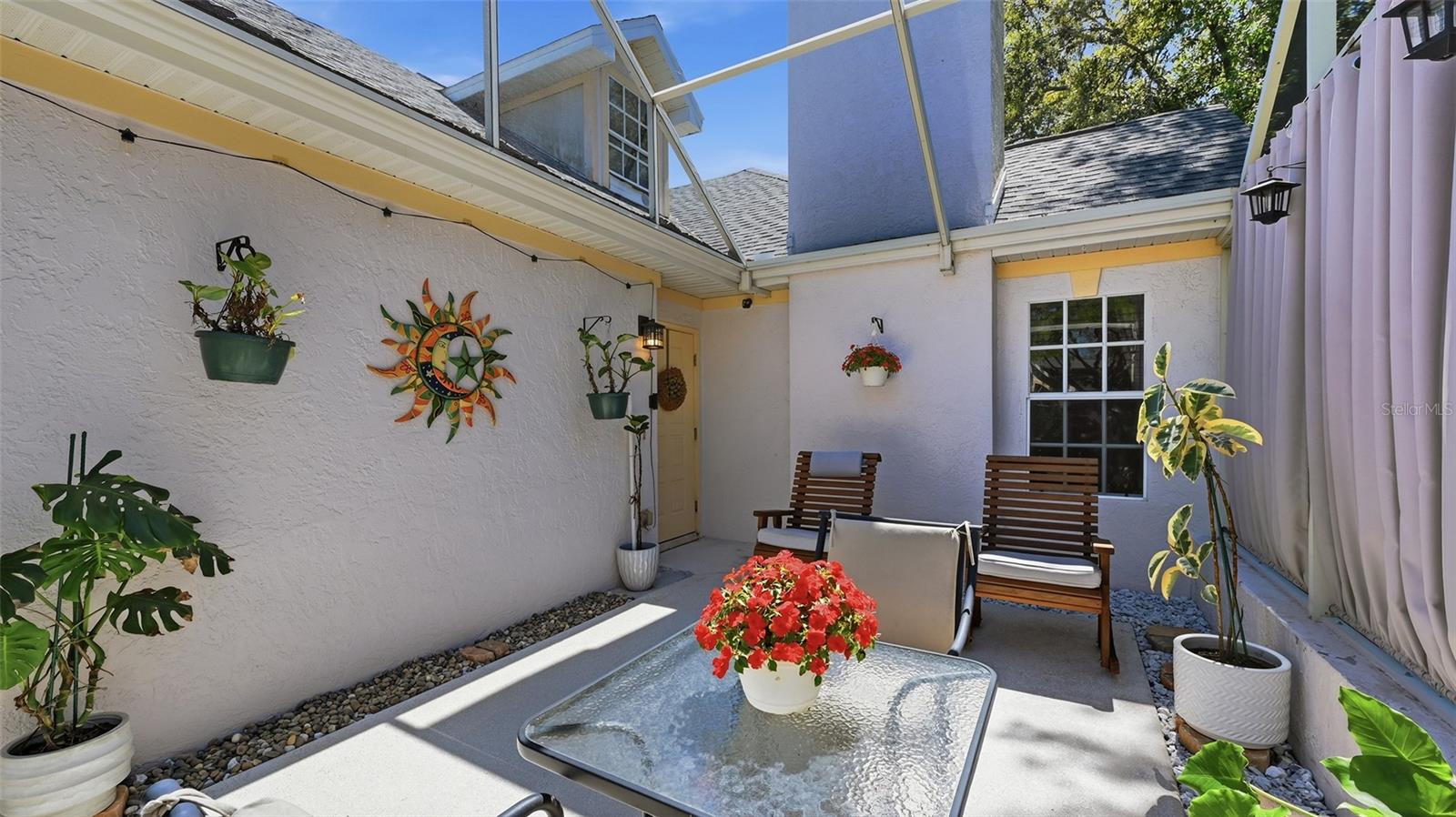 CALUMET AT CENTERGATE 1 - Residential