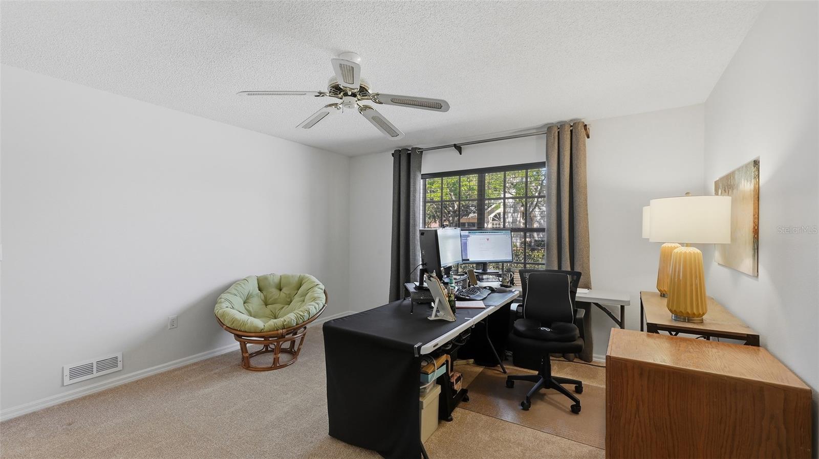 CALUMET AT CENTERGATE 1 - Residential