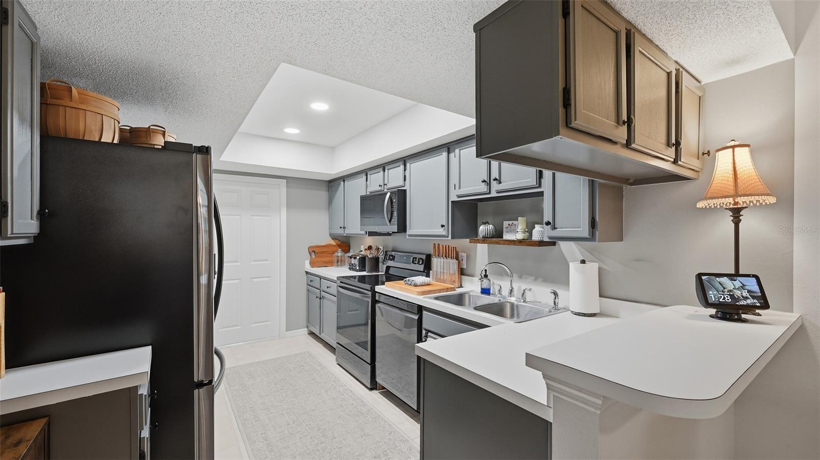 CALUMET AT CENTERGATE 1 - Residential