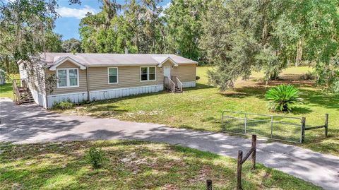 Photo of 7812 W Laura Street, Dunnellon, FL 34433 (MLS # OM708842)