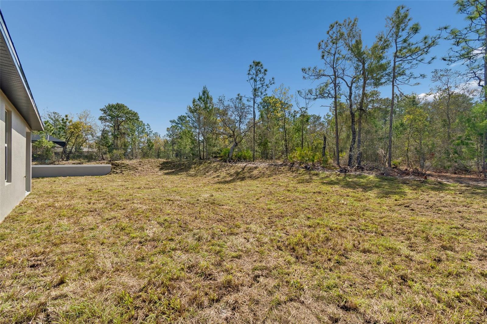 ROYAL HIGHLANDS - Residential