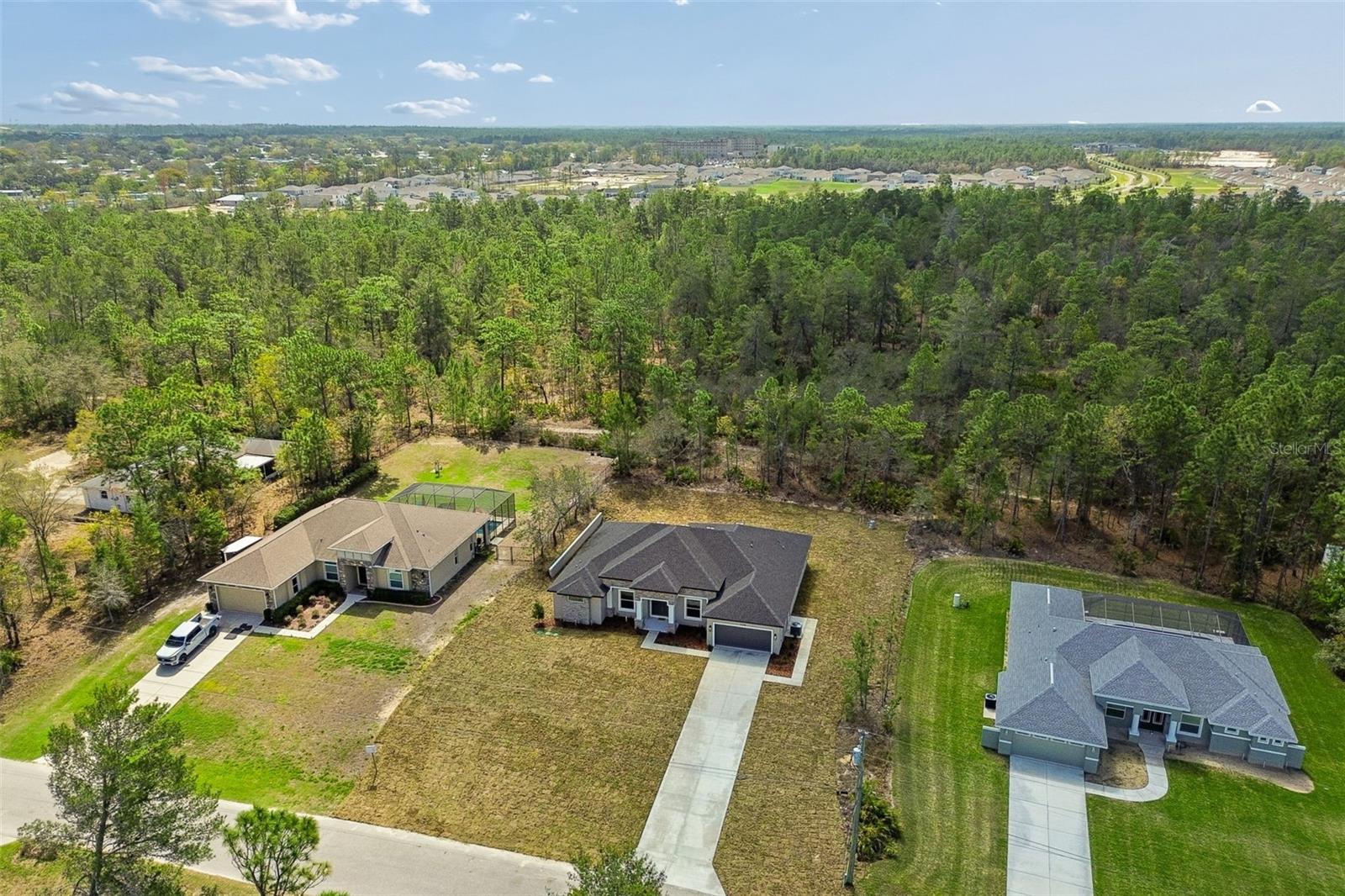 ROYAL HIGHLANDS - Residential