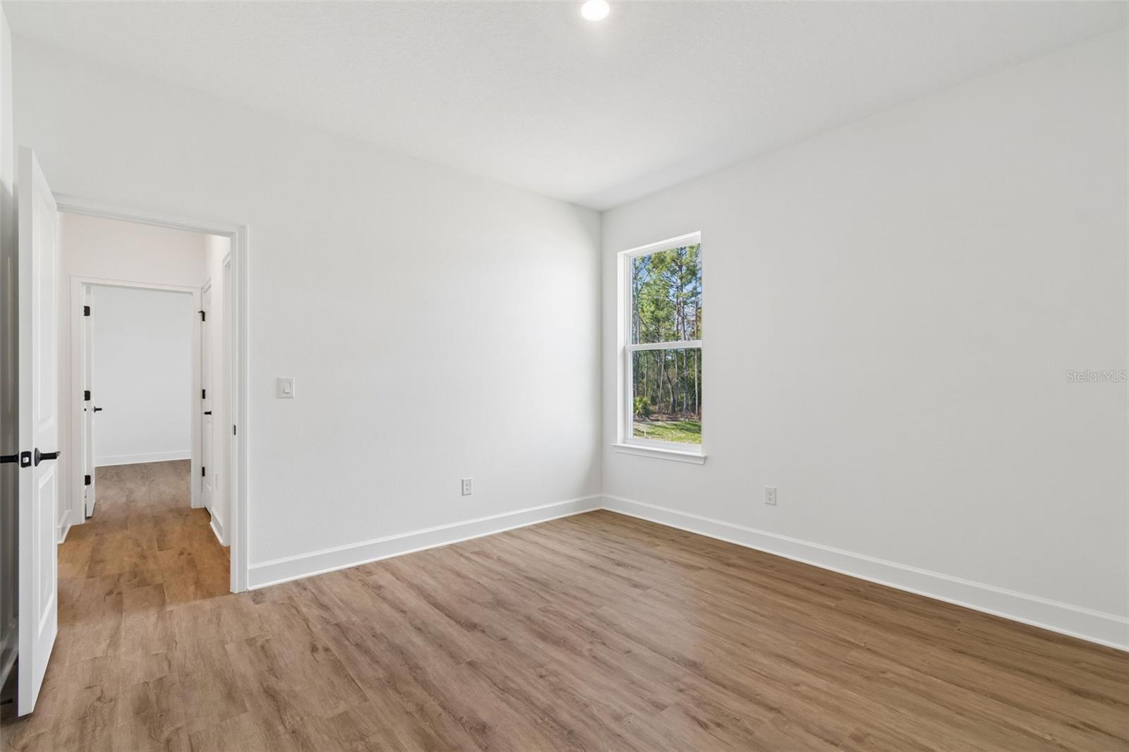 ROYAL HIGHLANDS - Residential